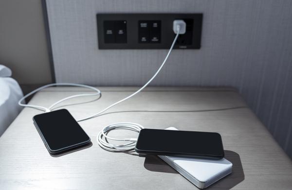 手機整夜充電可行嗎？有啥注意事項？這幾點要掌握