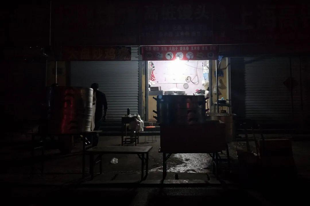 凌晨時分的臨沂，我看到了不一樣的生活