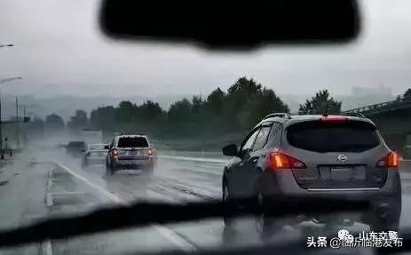 今明兩天，暴雨、雷電、降溫全到齊! 剛剛，臨沂發(fā)布重要天氣預(yù)報(bào)！
