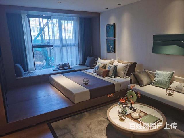 可低首付的層高5.4米的LOFT公寓對面東興實驗