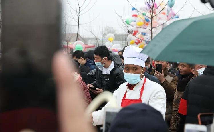 臨沂“拉面哥”歸來，莫讓“流量”擾了他的平靜