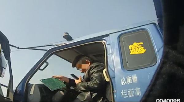 無證、套牌、報(bào)廢車！臨沂“全能”司機(jī)被查