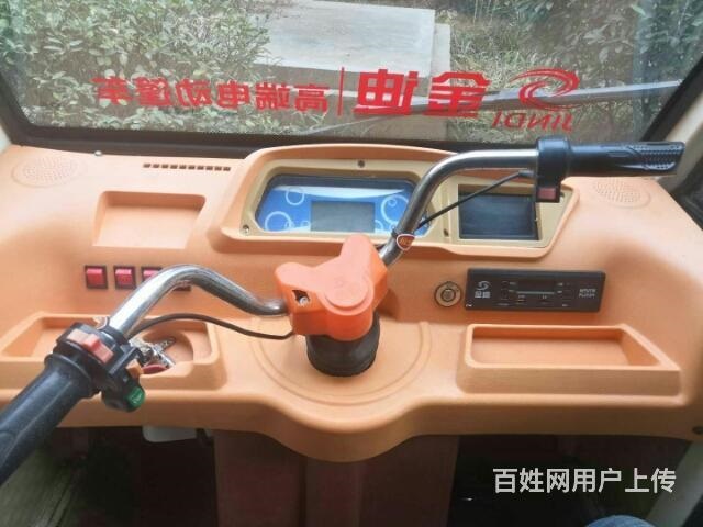 金迪電動(dòng)三輪車出售出售