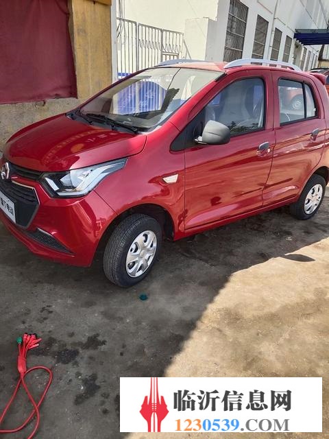 低價(jià)轉(zhuǎn)讓庫(kù)存油電混合寶路達(dá)電動(dòng)車。