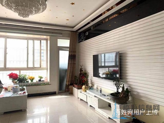 免 稅，真實(shí)圖片，低樓層，精裝南北通透， 近，天鵝湖
