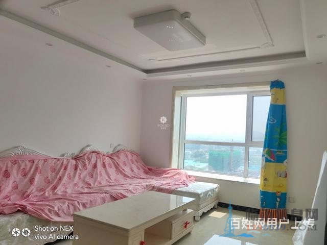尚東國(guó)際一期，帶車位儲(chǔ)藏室有證正常過戶，精裝修未住