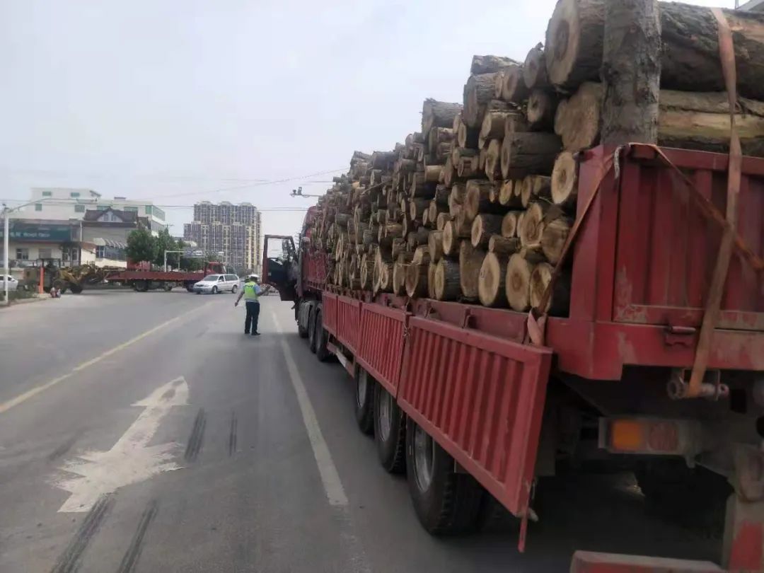 “兩路兩車”專項整治行動開始了！