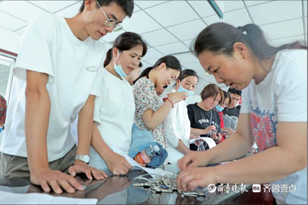 談婚論嫁就送房！臨沂市沂南縣南村社區(qū)上演“實(shí)力寵娃”