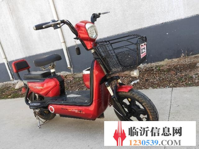低價(jià)轉(zhuǎn)讓大電池富士達(dá)電動(dòng)車