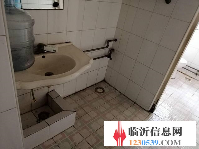 絹紡廠家屬院 普通住宅 簡(jiǎn)單裝修