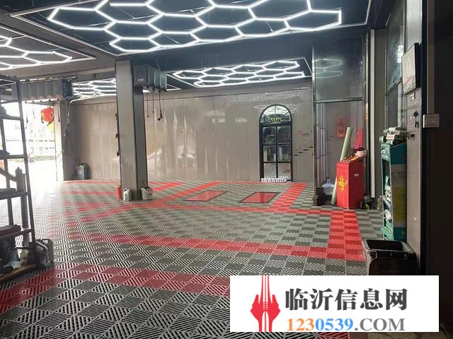 汽車美容精裝店，經(jīng)營(yíng)多年帶穩(wěn)定客源整轉(zhuǎn)