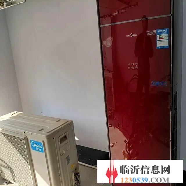 轉(zhuǎn)讓家庭用的美的變頻空調(diào)一臺(tái)