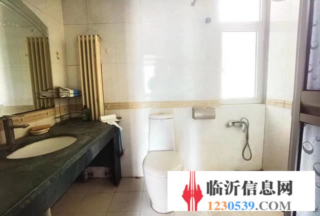 巧克麗都 多層 二樓精裝修出售 雙衛(wèi)帶車庫  齊全交通方便