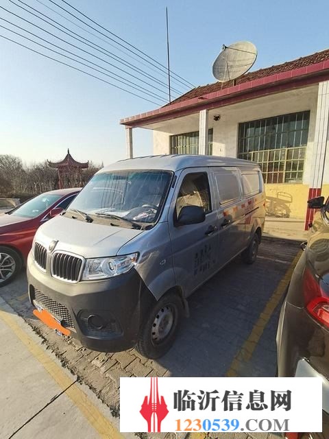 轉(zhuǎn)讓2023年11月上牌金杯小海獅廂式面包車
