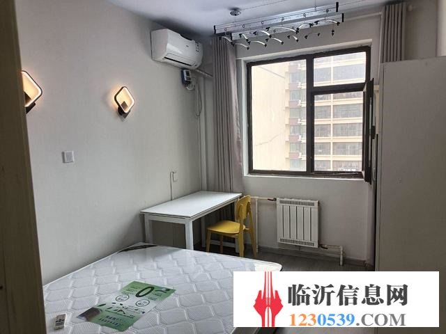 我是房東，不收中介費(fèi)，可以押一付一，拎包入住，